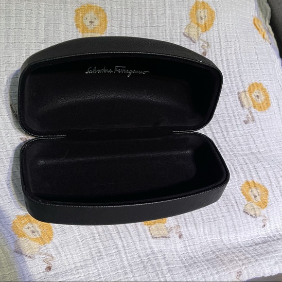 Salvatore Ferragamo Sunglasses eyeglass holder hard case - Picture 5 of 9